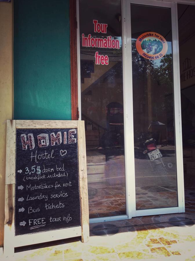 Homie Hostel & Tour Ha Giang Exteriör bild